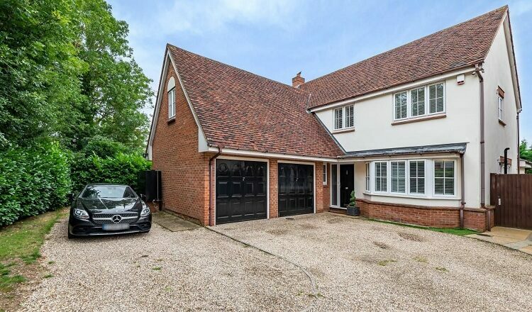 Estate agent Margaretting gives a better knowledge about property
