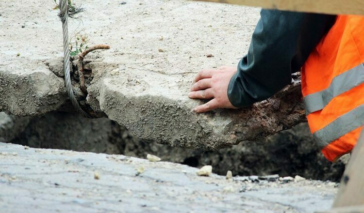 Signs And Symptoms That You Need A Slab Leak Repair
