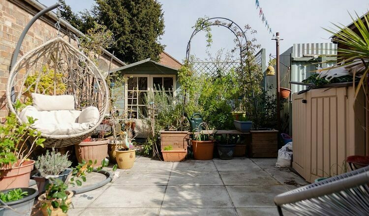 Things to Consider While Buying Outdoor Artificial Plants